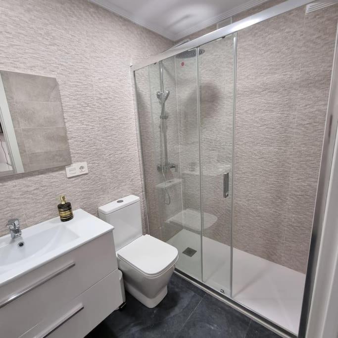オビエドSoho Boutique Tioda, Totalmente Reformado Junto A Las Estaciones, Wifiアパートメント エクステリア 写真