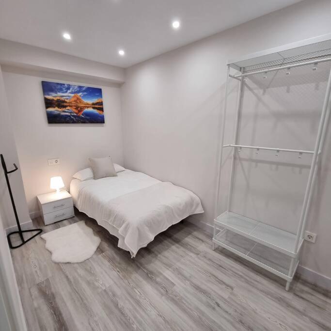 オビエドSoho Boutique Tioda, Totalmente Reformado Junto A Las Estaciones, Wifiアパートメント エクステリア 写真